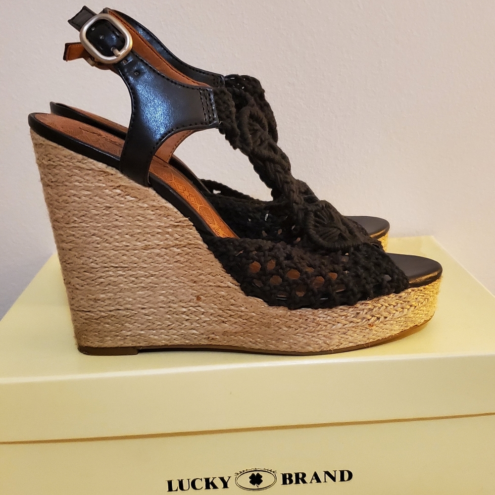Lucky Brand Rilo Black Macrame Espadrille Wedge Sandal - Picture 2 of 11